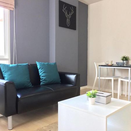Modern Studio Room At Кату Экстерьер фото